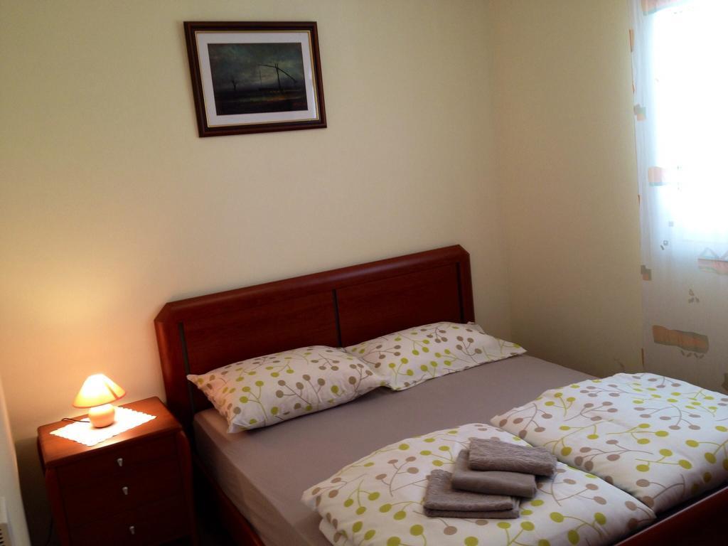 Apartments Rukavina Rogoznica  Δωμάτιο φωτογραφία